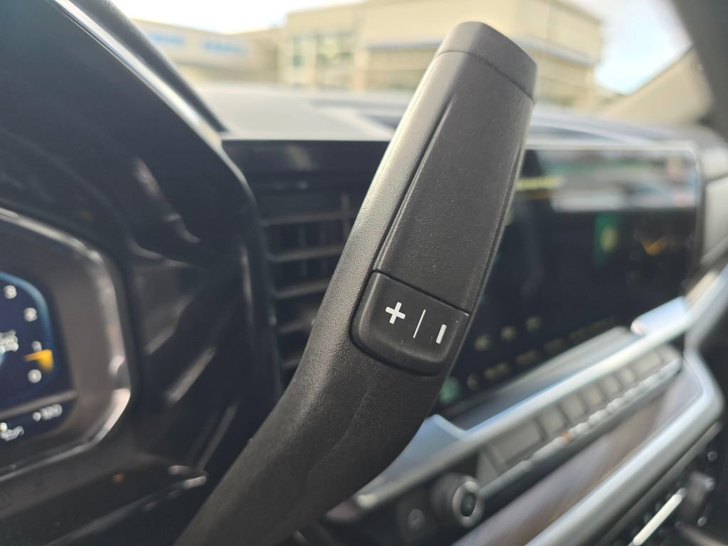 Used 2025 Chevrolet Silverado 2500 LT w/ Convenience Package AWD/4WD image 24