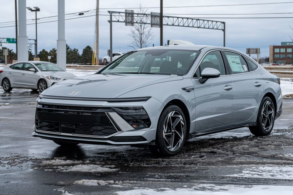 New 2026 Hyundai Sonata SEL image 3