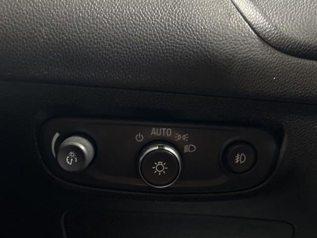 Certified 2021 Buick Encore GX Select image 34