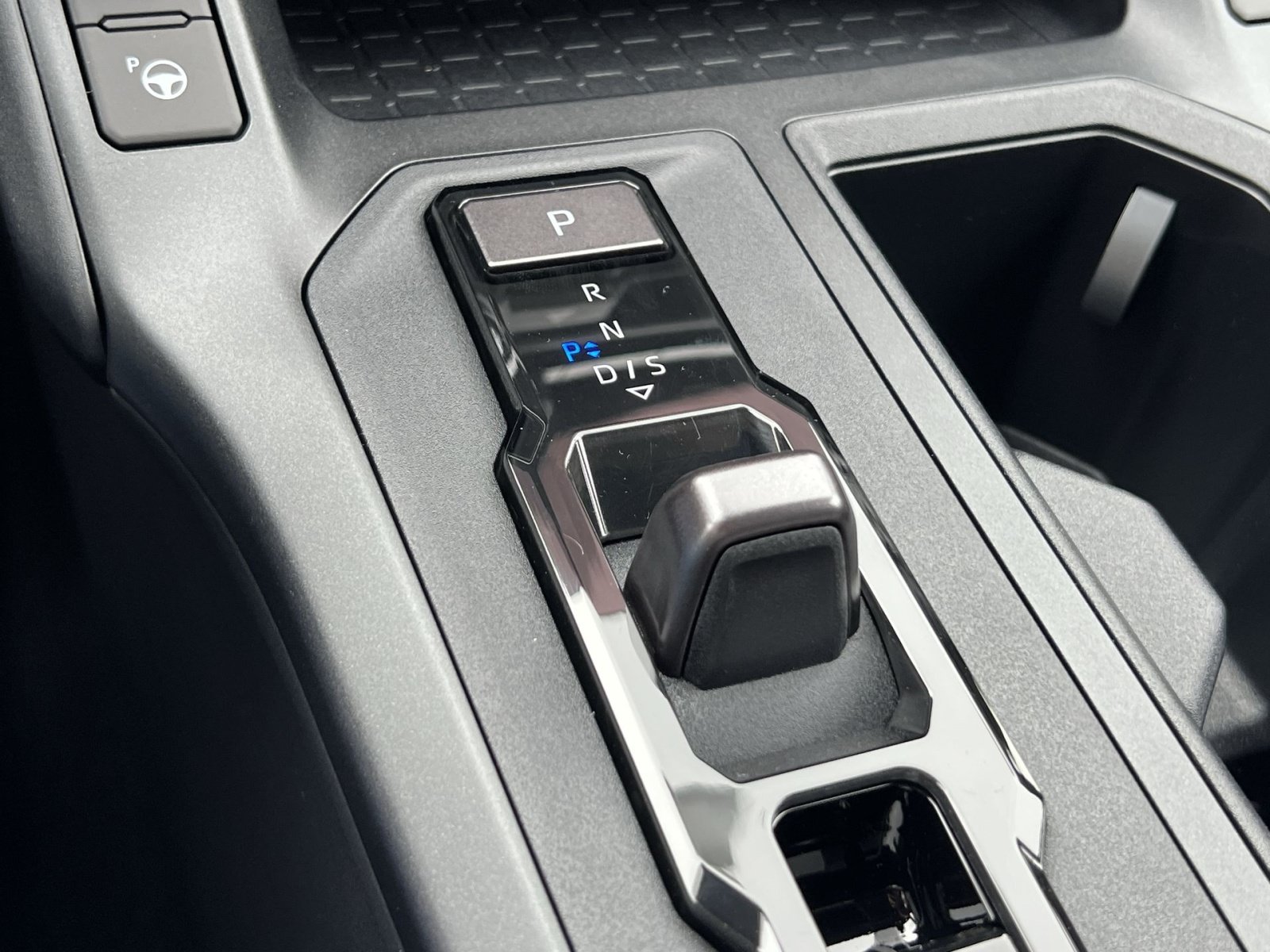 New 2026 Toyota RAV4 XSE AWD/4WD image 17
