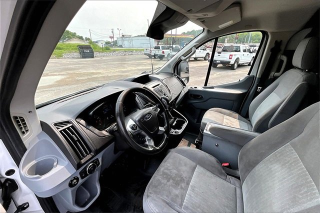 Used 2018 Ford Transit 250 130 Low Roof image 15