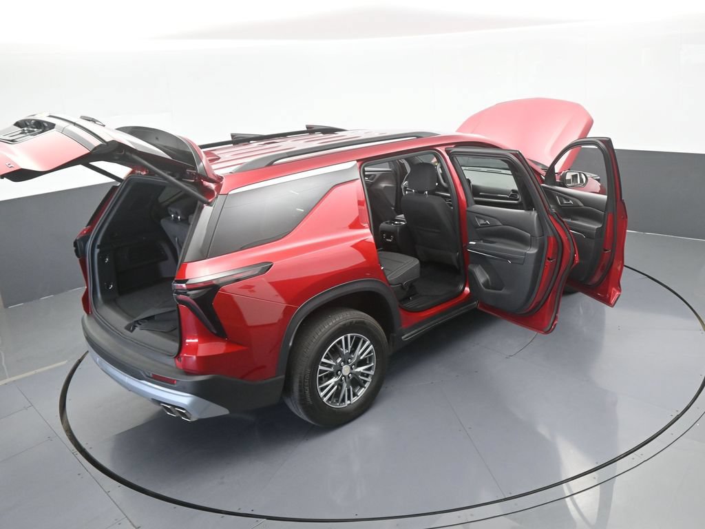 Used 2024 Chevrolet Traverse LT FWD image 72