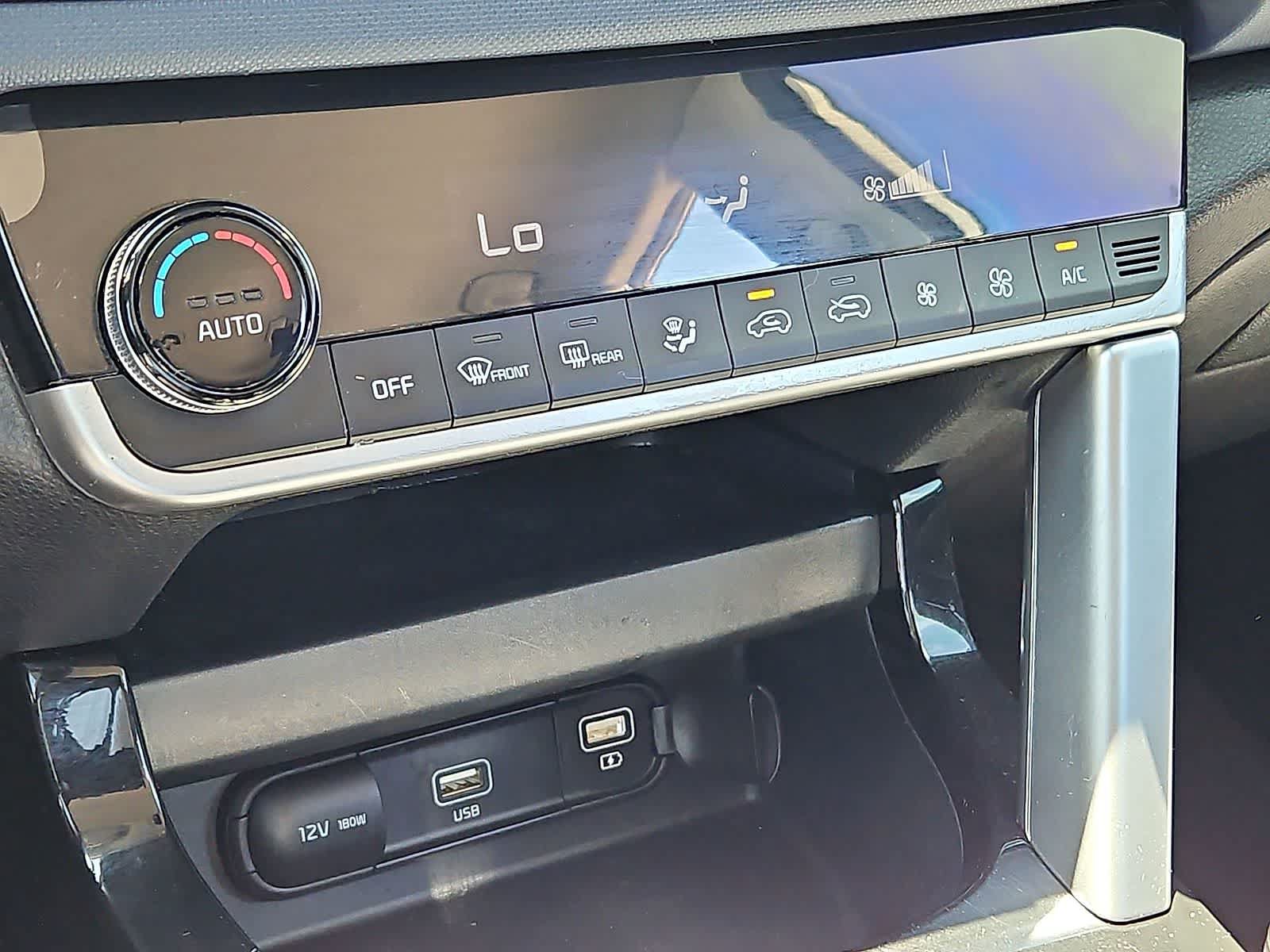 Used 2023 Kia Seltos S w/ Navigation Package AWD/4WD image 24