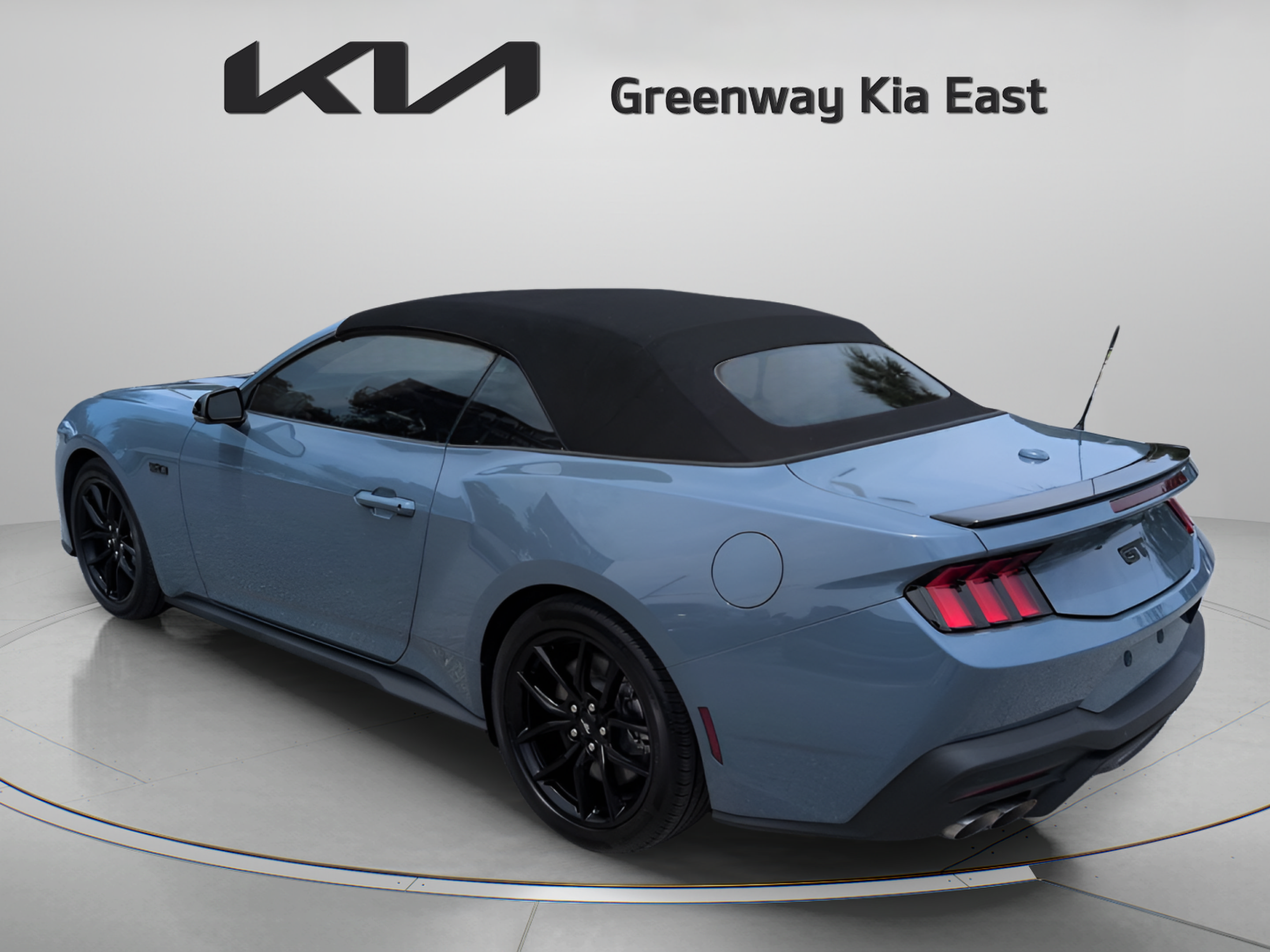 Used 2025 Ford Mustang GT Premium RWD image 8