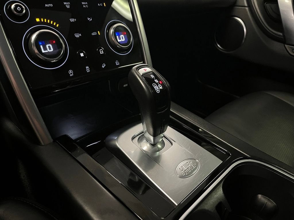 Used 2020 Land Rover Discovery Sport SE AWD/4WD image 13