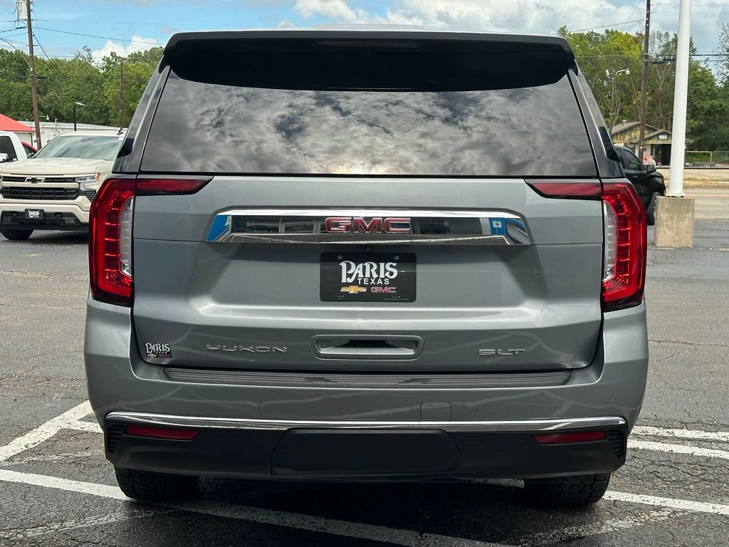 Used 2023 GMC Yukon XL SLT AWD/4WD image 5