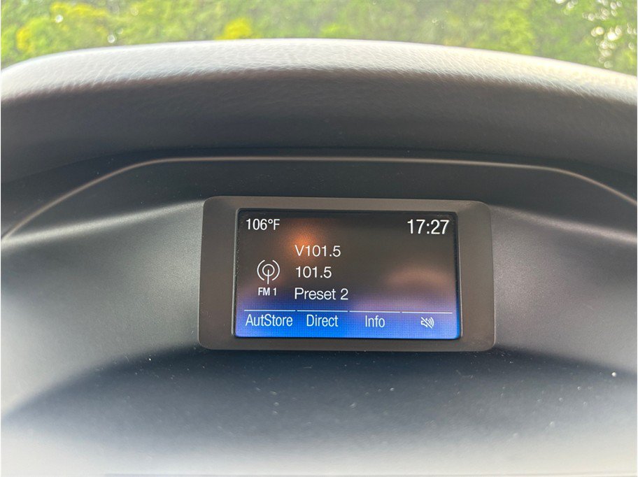 Used 2015 Ford Focus SE FWD image 21