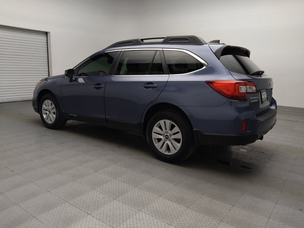 Used 2017 Subaru Outback 2.5i Premium image 5