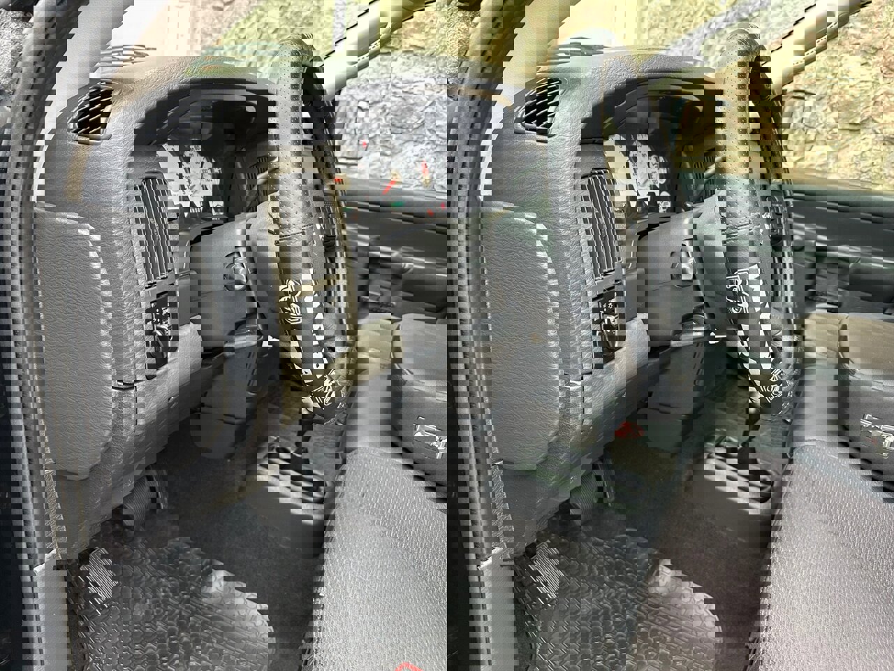 Used 2005 Dodge Ram 2500 Truck ST w/ Trailer Tow Group image 14