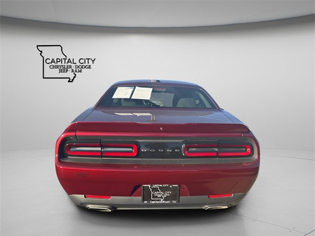 Used 2020 Dodge Challenger SXT image 8