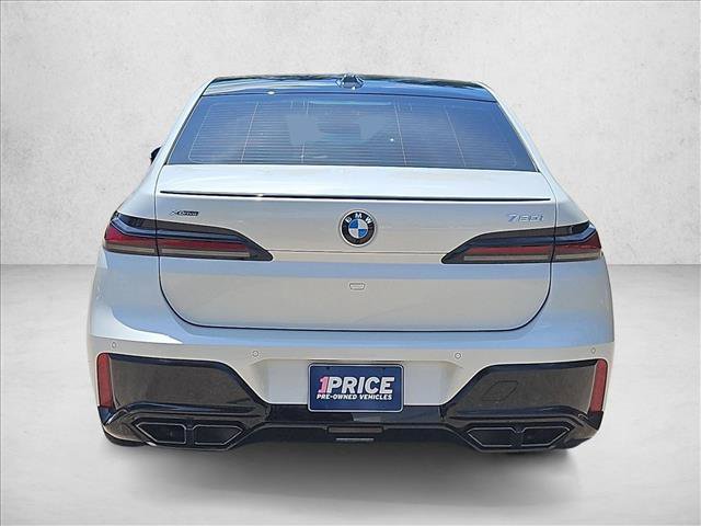 Certified 2024 BMW 760i xDrive AWD/4WD image 7