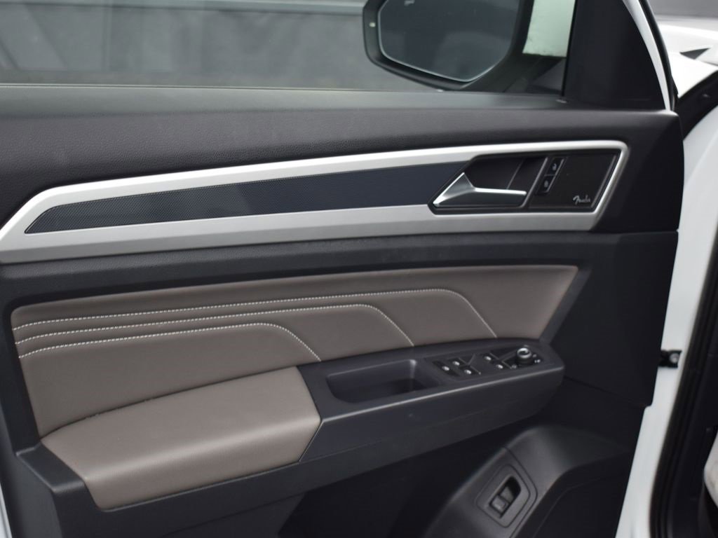 Used 2021 Volkswagen Atlas SEL Premium image 6