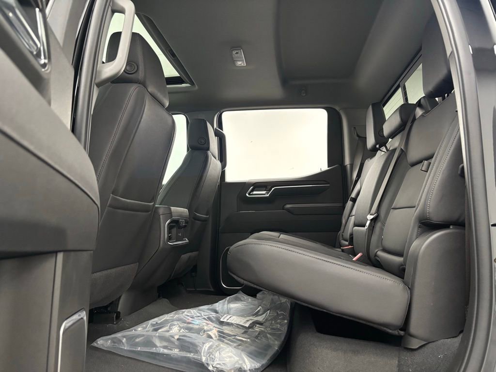 New 2026 GMC Sierra 1500 SLT w/ SLT Premium Package image 40