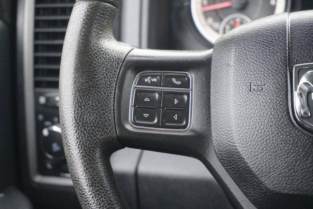Used 2017 RAM 1500 Express image 14