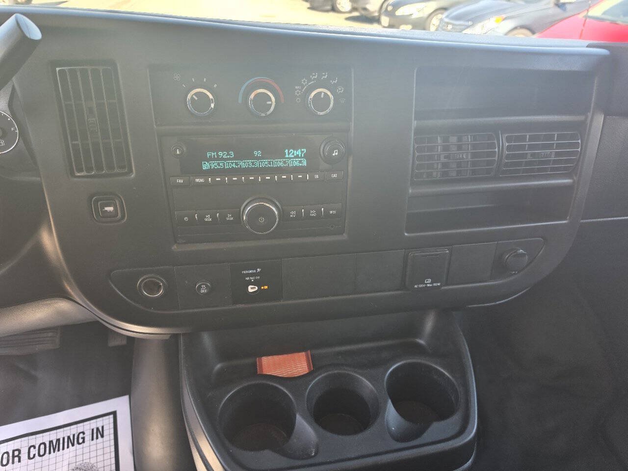 Used 2018 GMC Savana 4500 w/ Driver Convenience Package RWD image 13