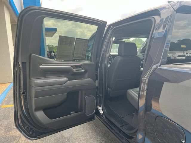 Used 2025 GMC Sierra 1500 SLT AWD/4WD image 11