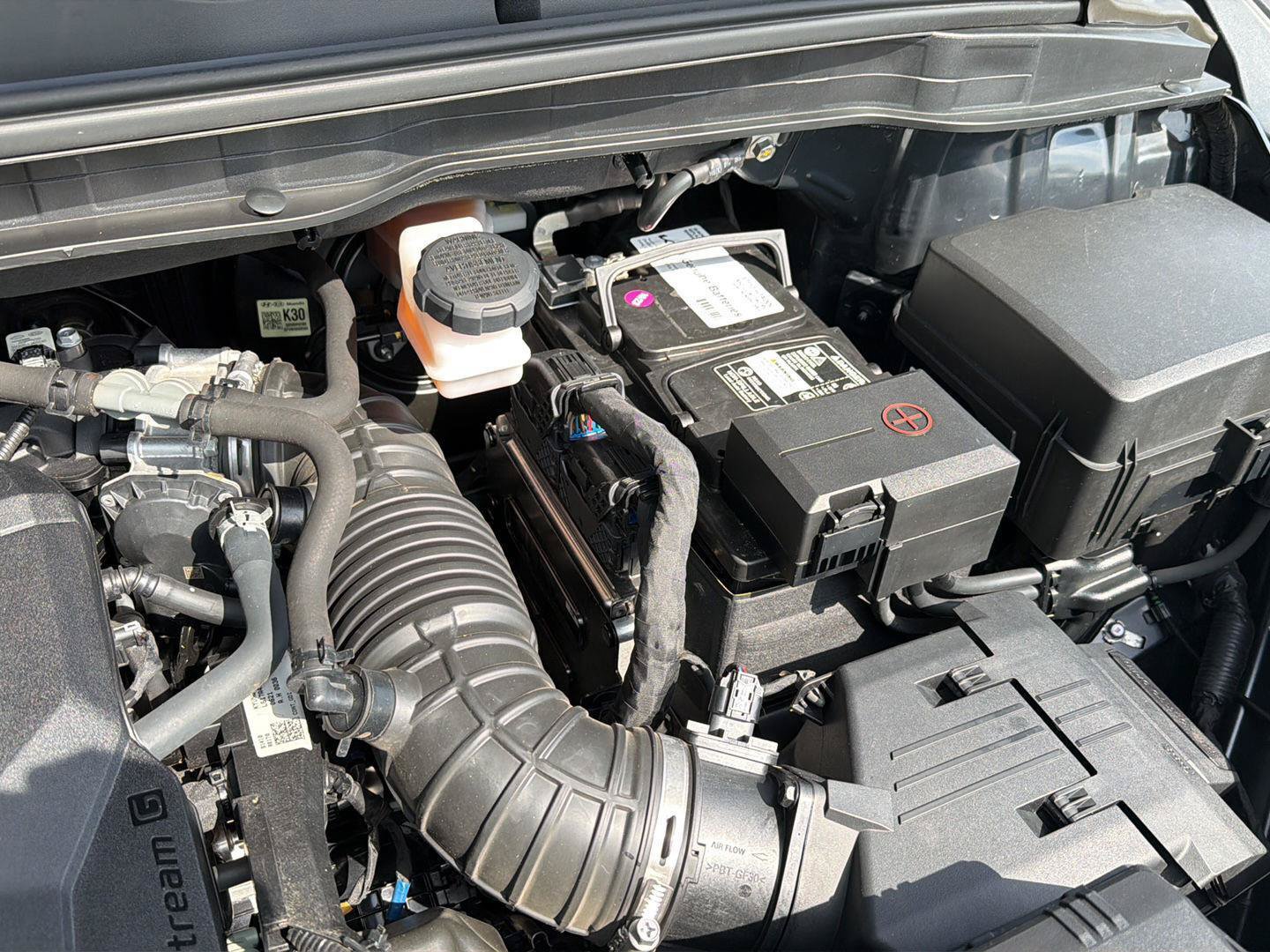 Used 2022 Kia Carnival LX FWD image 32