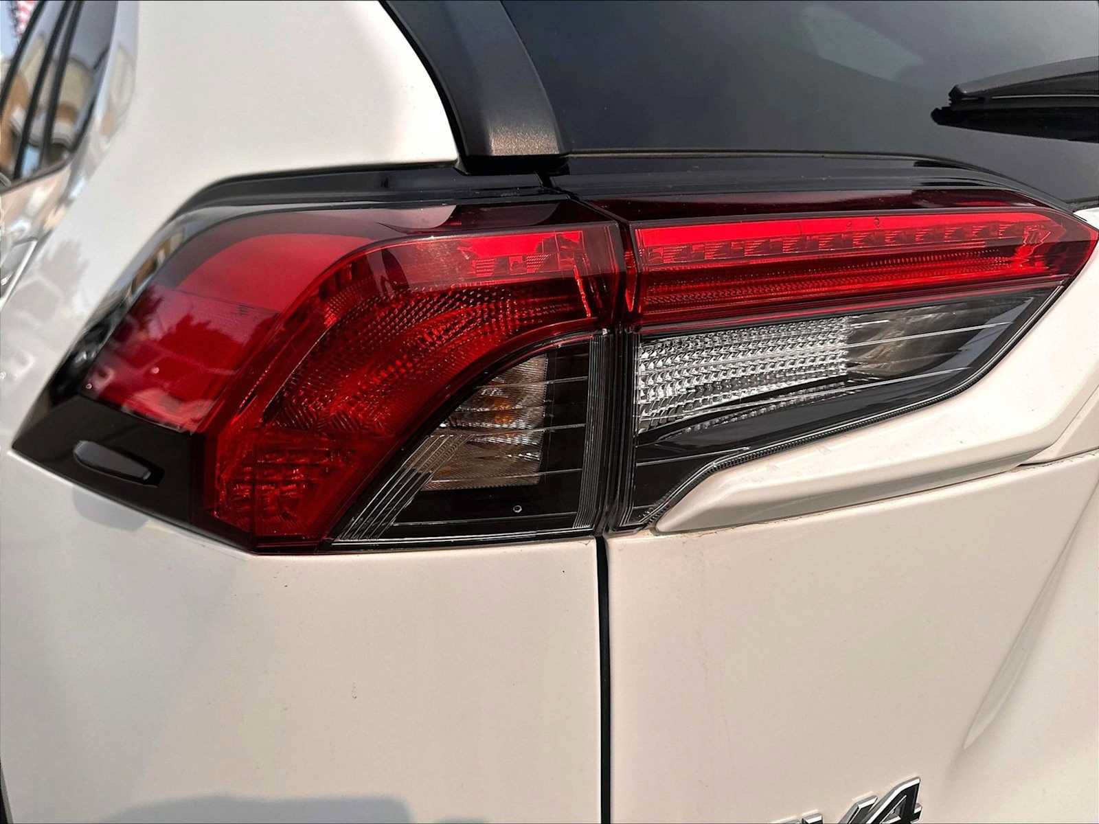 Used 2023 Toyota RAV4 XLE w/ Convenience Package FWD image 30