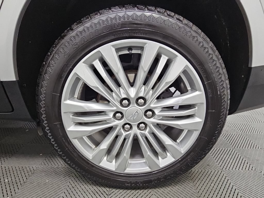 Used 2018 Cadillac XT5 Premium Luxury AWD/4WD image 43