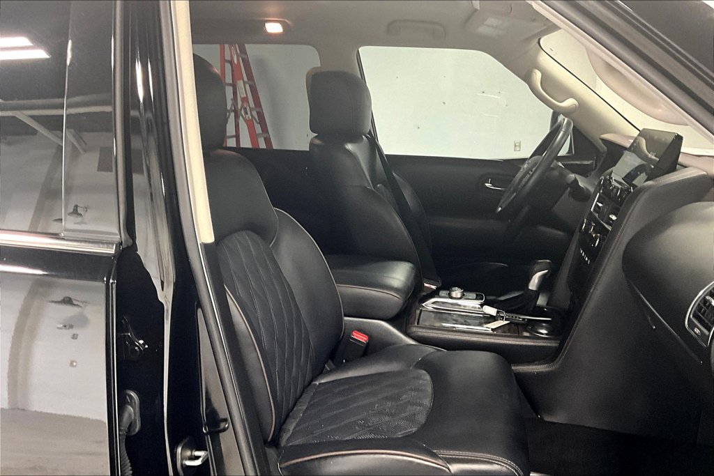 Used 2023 Nissan Armada Platinum w/ Cargo Package RWD image 9
