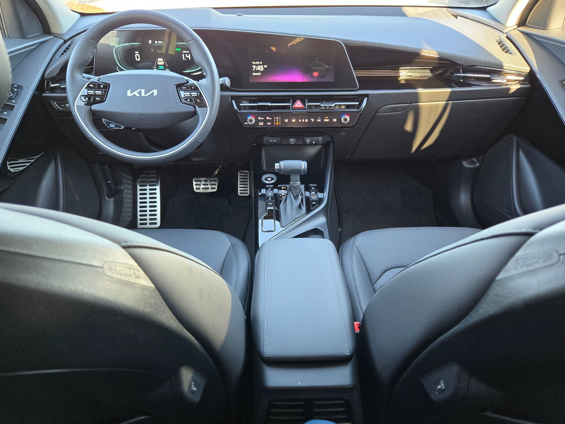 New 2026 Kia Niro SX Touring image 11