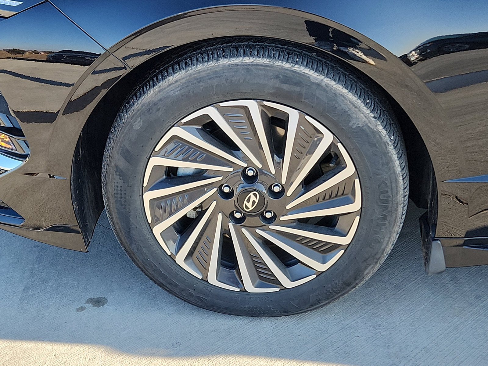 New 2024 Hyundai Sonata SEL FWD image 7
