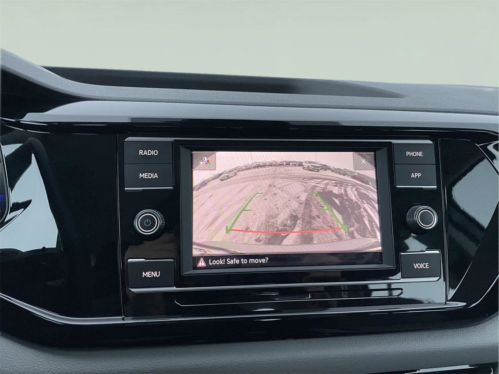 Used 2024 Volkswagen Taos S image 28