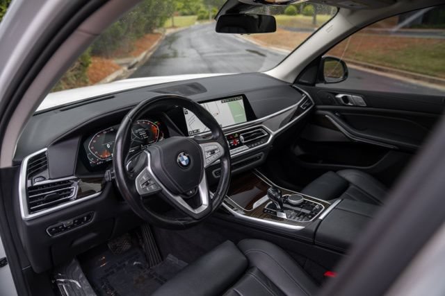 Used 2021 BMW X7 xDrive40i w/ Premium Package AWD/4WD image 24