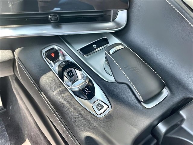 Used 2025 Chevrolet Corvette Stingray Convertible w/ 1LT image 9