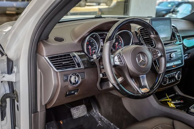 Used 2018 Mercedes-Benz GLS 450 4MATIC w/ Premium Package image 30