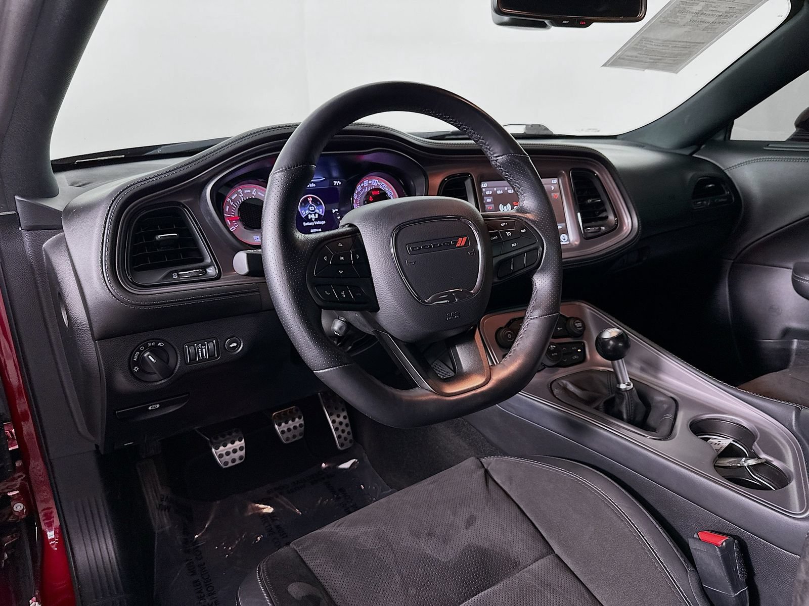Used 2023 Dodge Challenger R/T Scat Pack RWD image 9