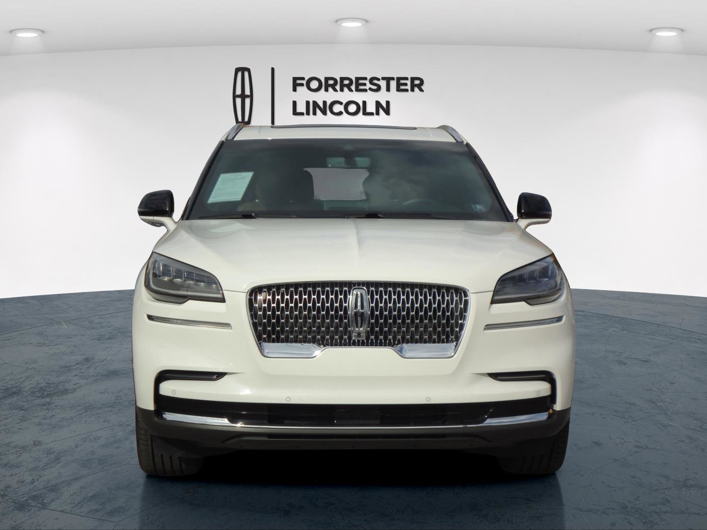 Used 2024 Lincoln Aviator Reserve w/ Equipment Group 201A image 8