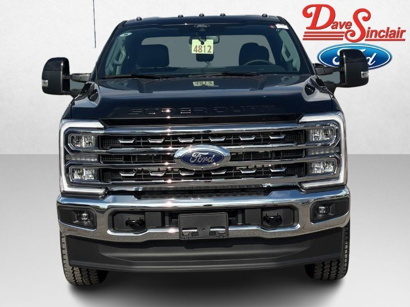 New 2026 Ford F250 Lariat w/ FX4 Off-Road Package AWD/4WD image 2