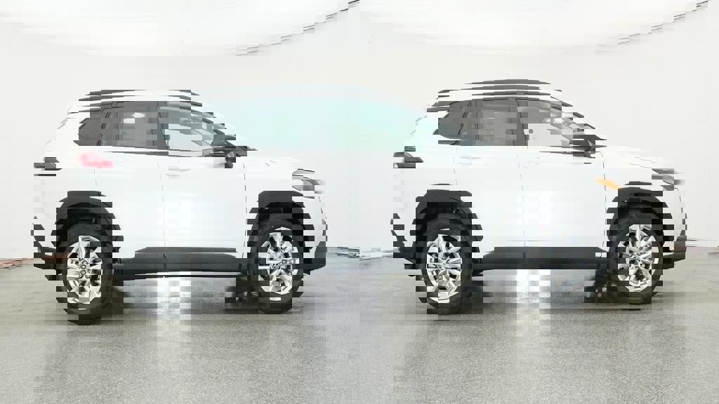 New 2026 Toyota Corolla Cross LE image 27