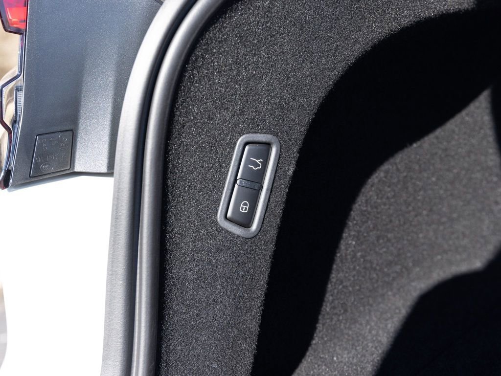 Used 2024 Maserati Levante Modena Ultima image 35