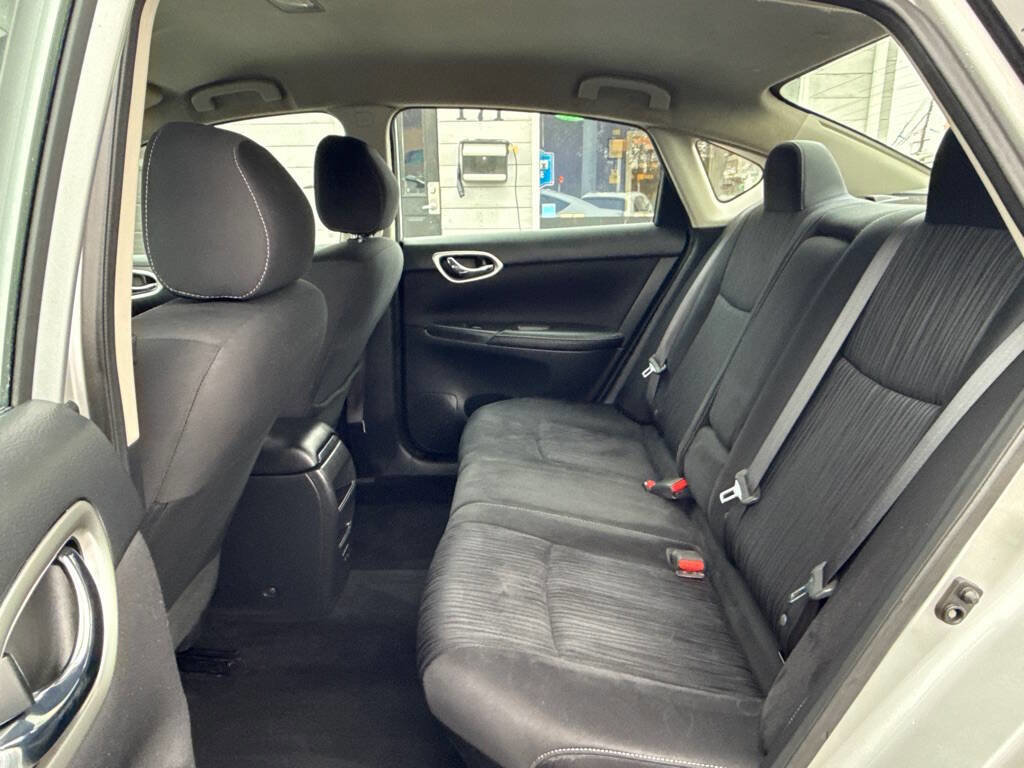 Used 2019 Nissan Sentra SV image 20