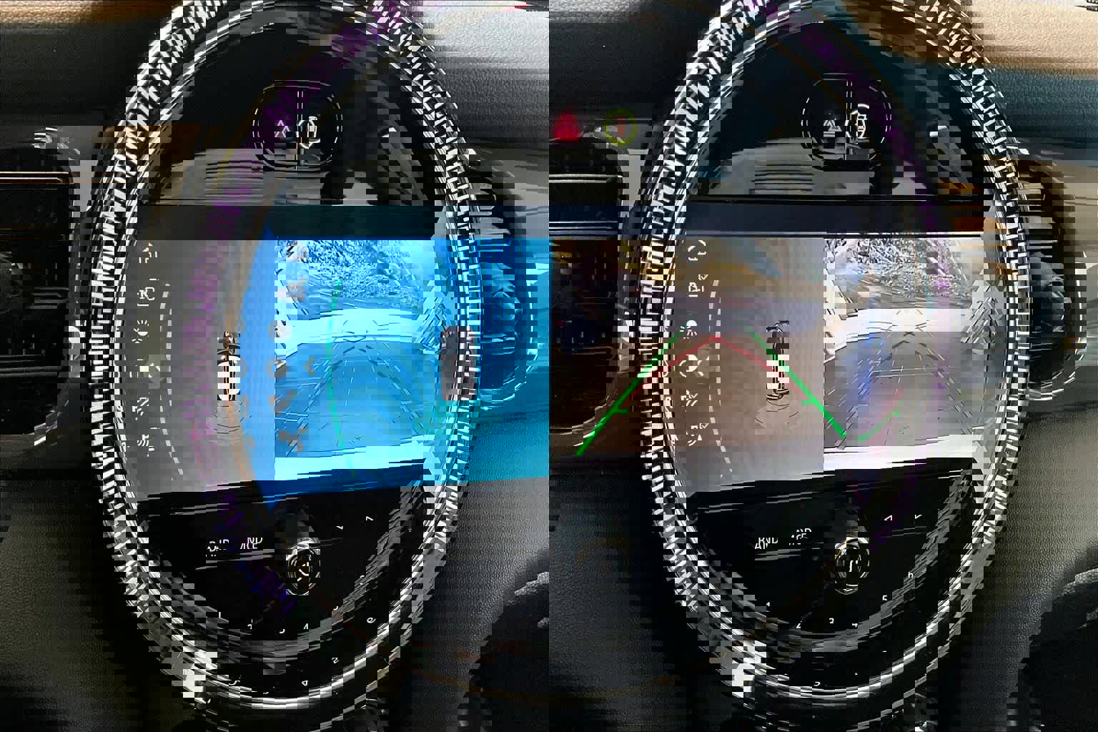 Used 2024 MINI Cooper 2-Door Hardtop w/ Storage Package FWD image 28