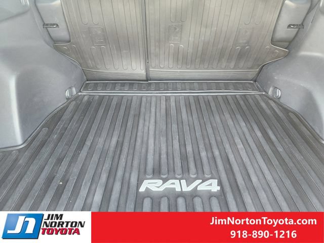Used 2019 Toyota RAV4 XSE AWD/4WD image 31