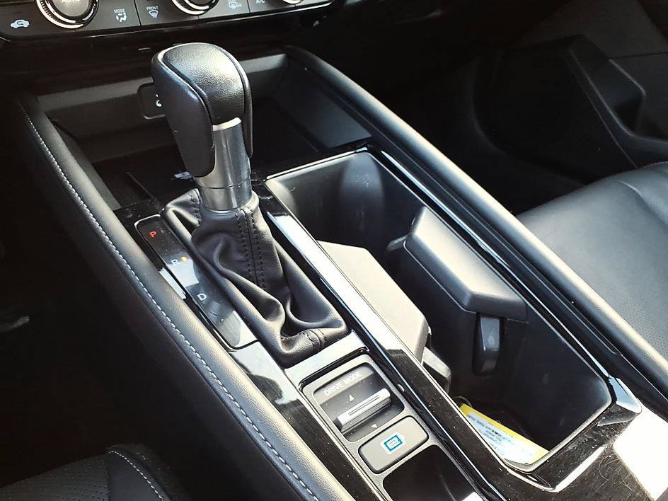 Certified 2023 Honda Accord Touring image 27