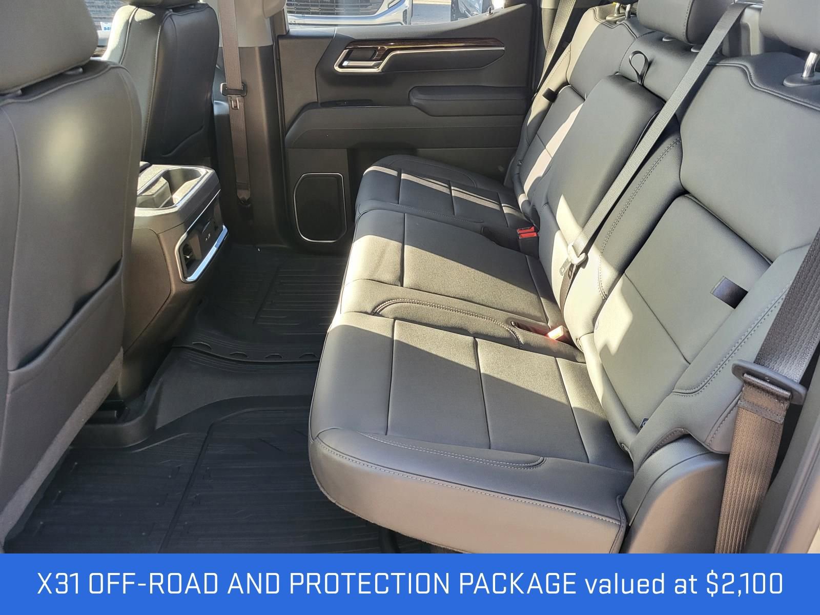 New 2026 GMC Sierra 1500 Elevation w/ Elevation Premium Package image 4