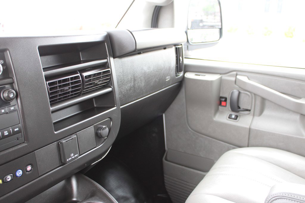 Used 2024 Chevrolet Express 2500 w/ Driver Convenience Package RWD image 40