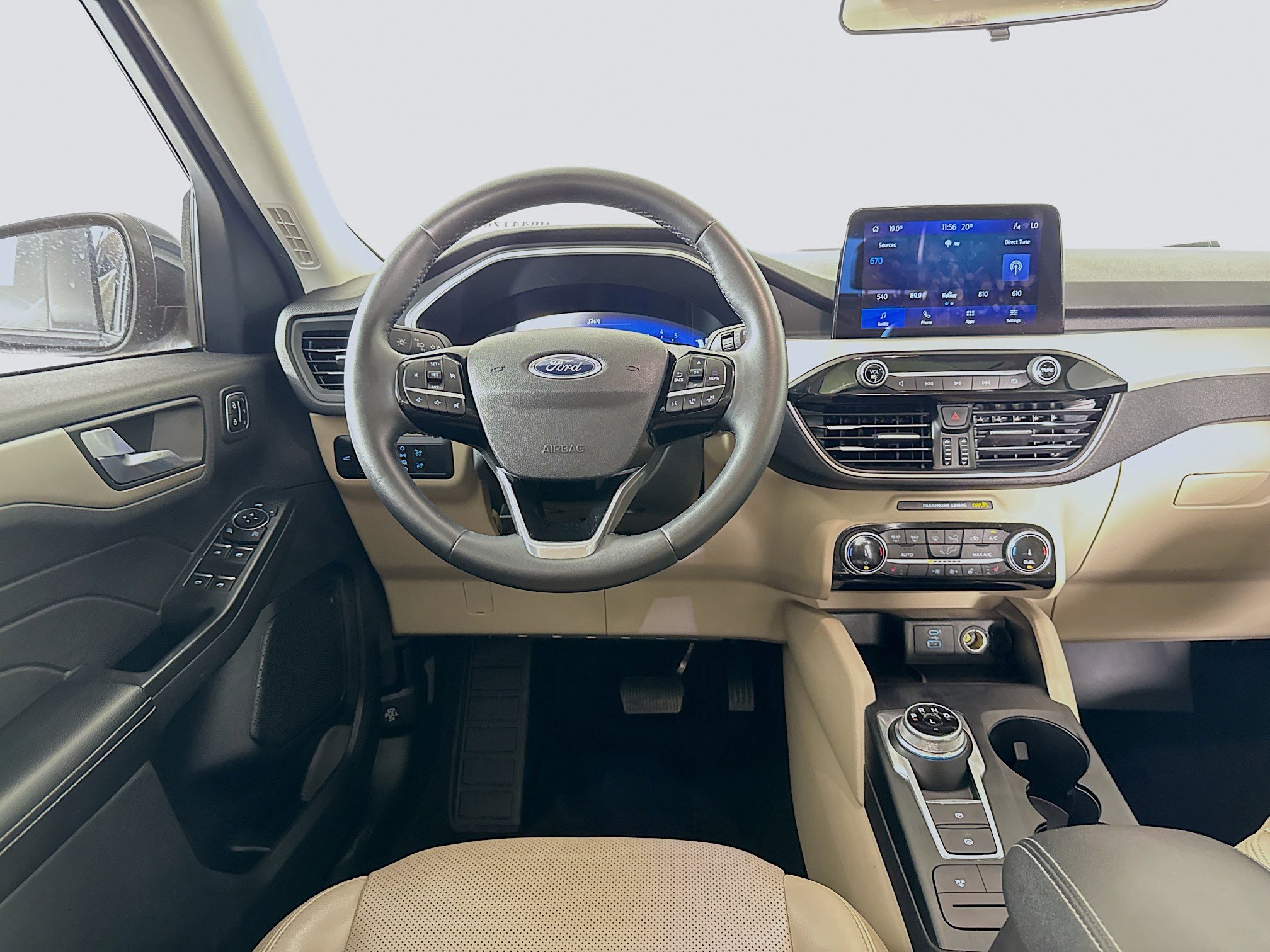 Used 2022 Ford Escape SEL w/ Technology Package image 27