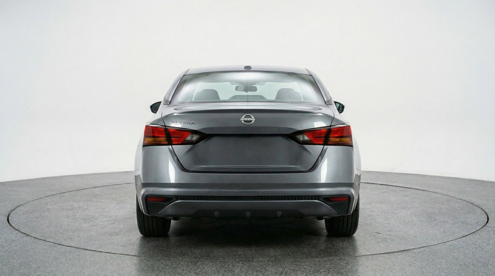 Used 2025 Nissan Altima 2.5 SV FWD image 7