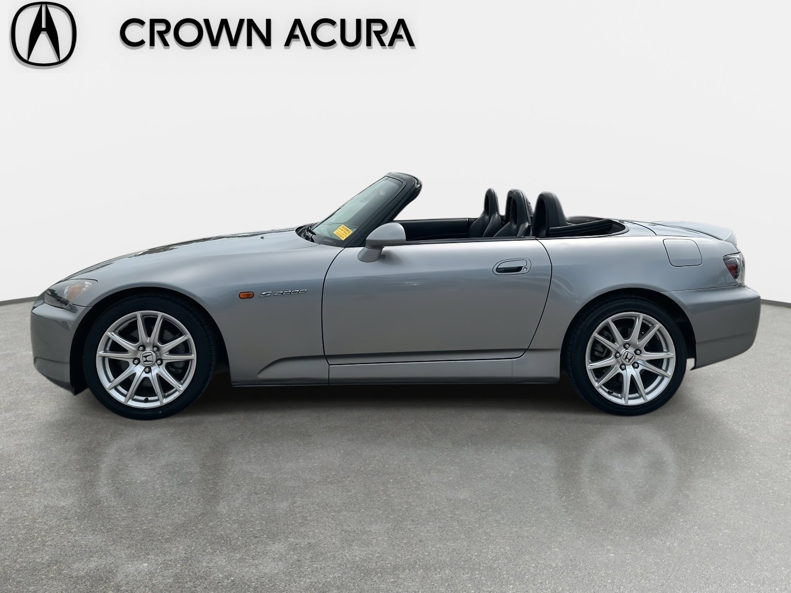 Used 2004 Honda S2000 image 6