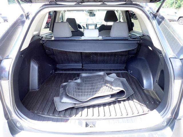 Certified 2022 Toyota RAV4 XLE AWD/4WD image 6
