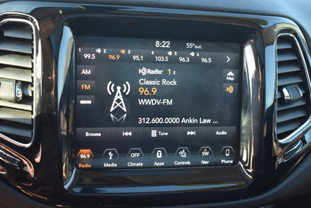 Used 2018 Jeep Compass Limited w/ Navigation Group image 30