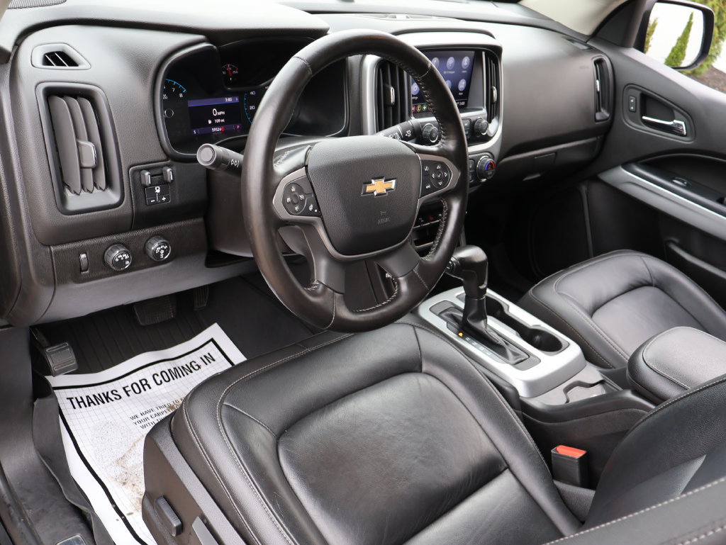 Certified 2019 Chevrolet Colorado ZR2 w/ ZR2 Midnight Special Edition AWD/4WD image 17
