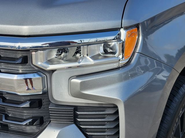 Used 2023 Chevrolet Silverado 1500 LT AWD/4WD image 9
