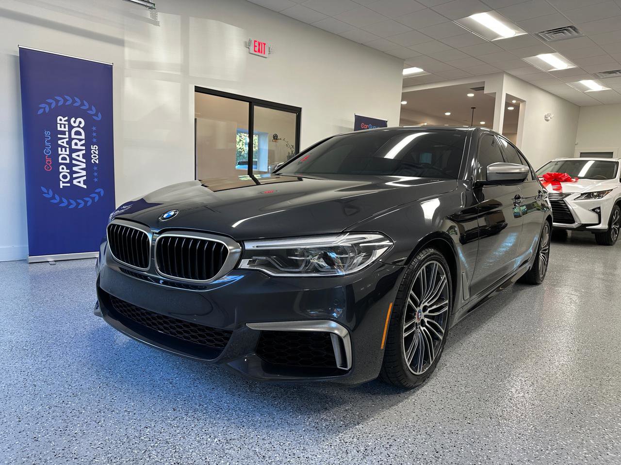 Used 2018 BMW M550i xDrive AWD/4WD image 3