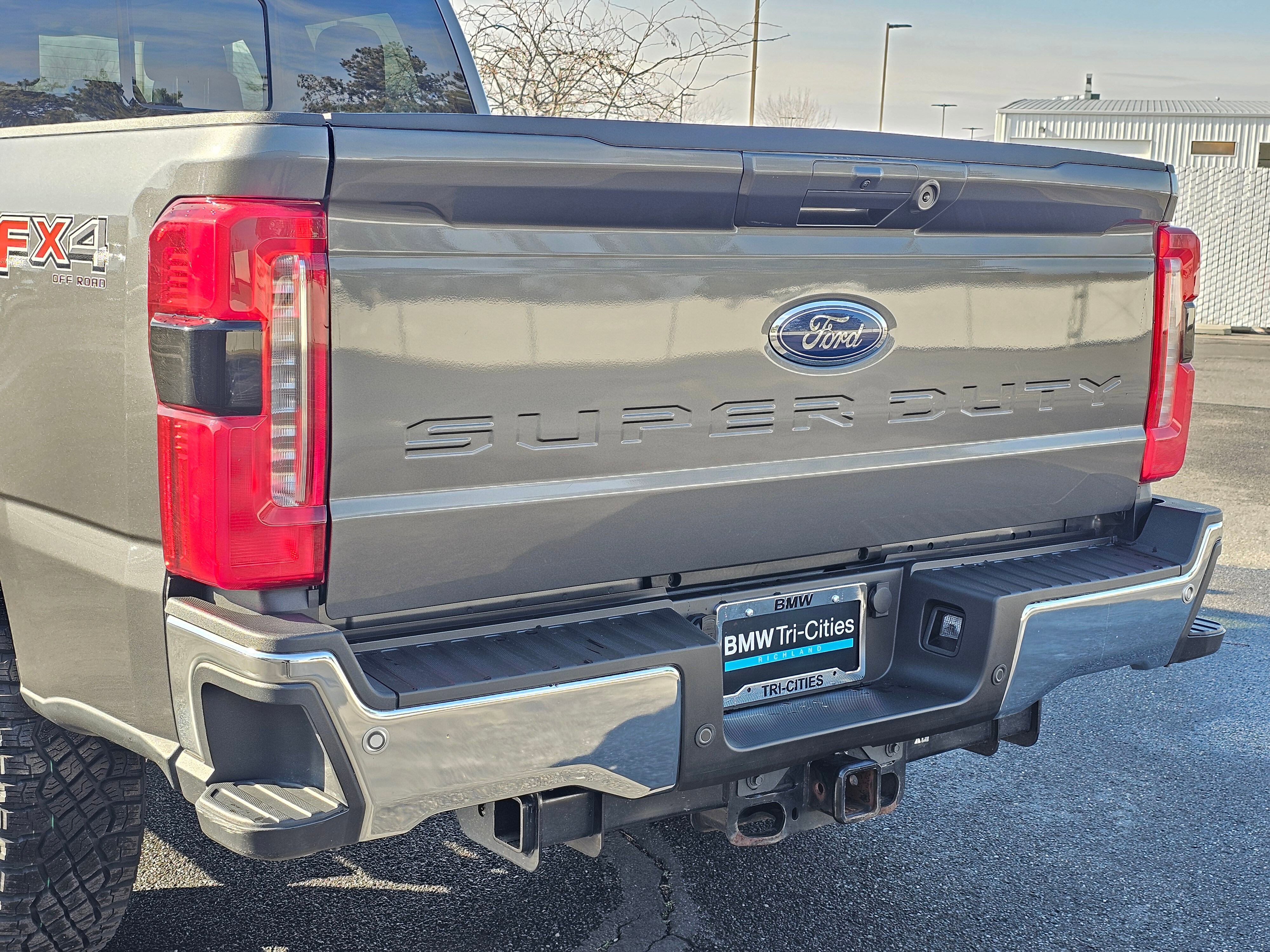 Used 2023 Ford F350 Lariat image 40